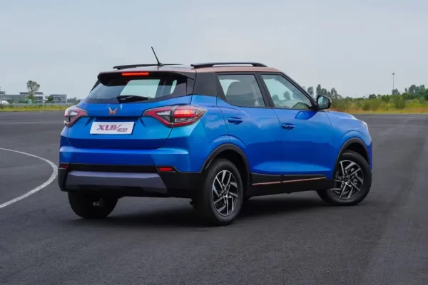 XUV400 | Automotive Mahindra