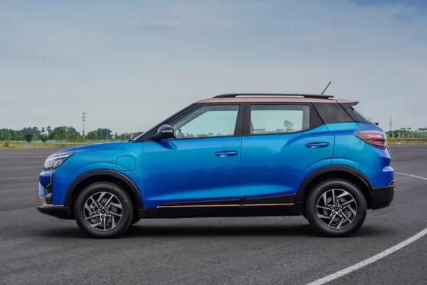 XUV400 | Automotive Mahindra